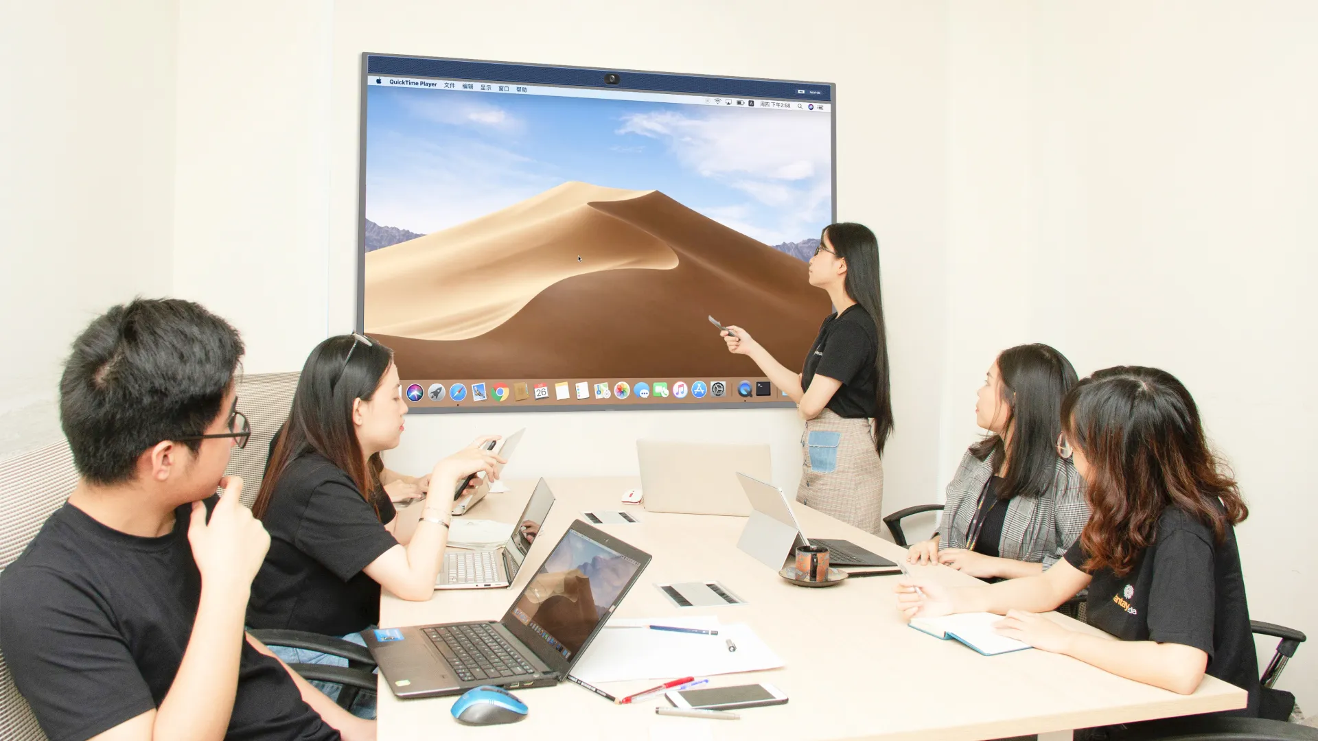 /products/s55/we-working-b-3.jpg