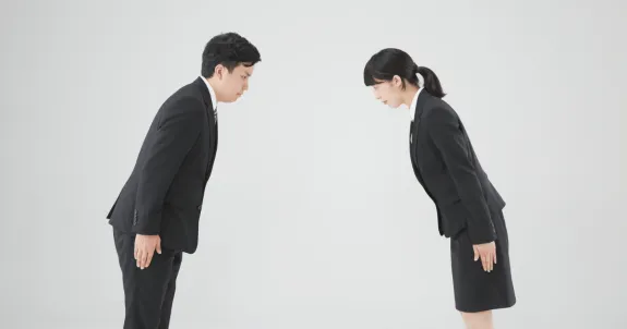ビジネスマナーを守っているビジネスパーソン