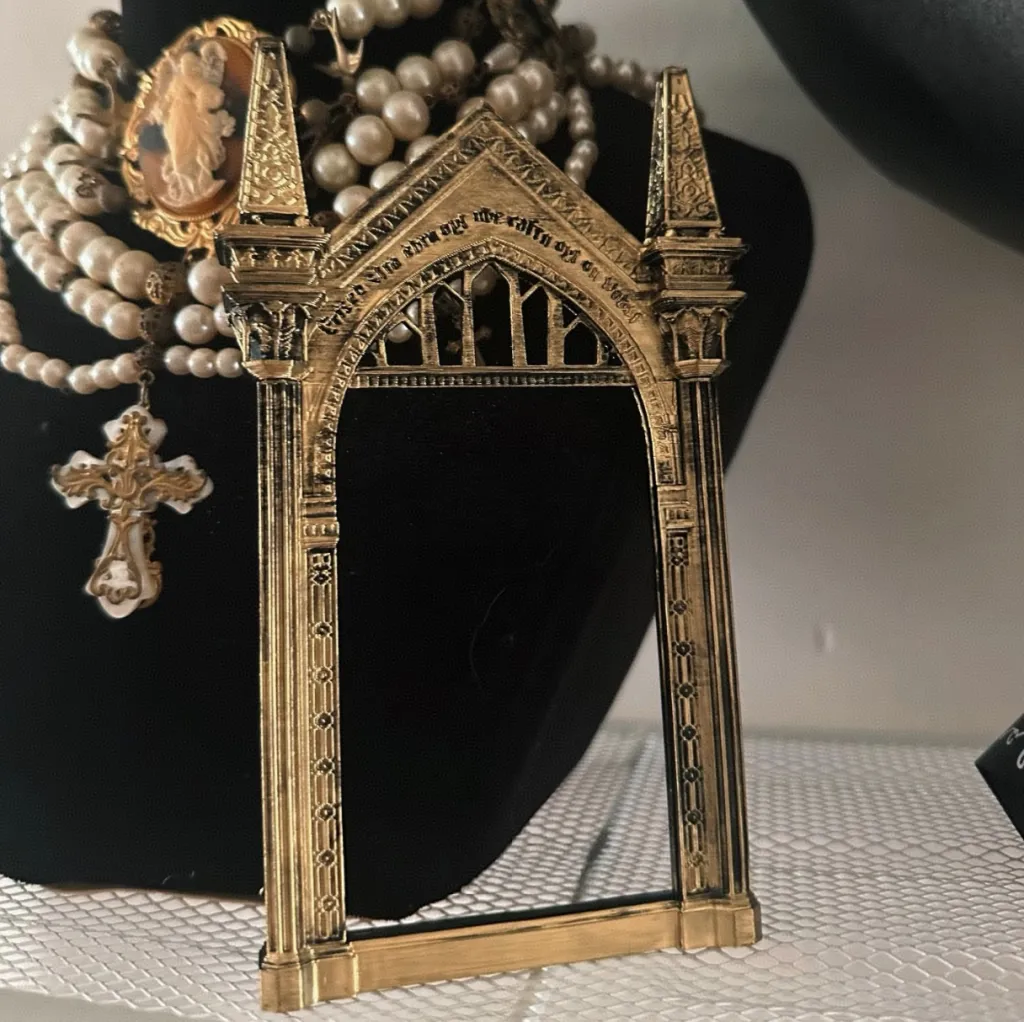 3D printable Ornate Victorian Frame