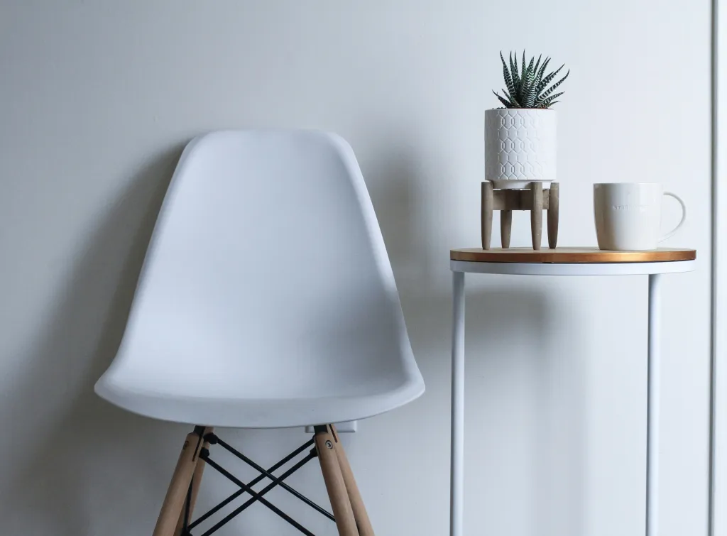 4 leg desk chair