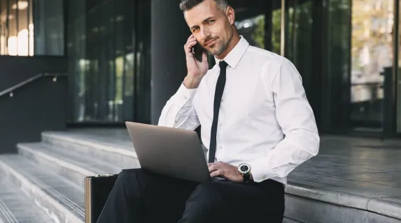 a-man-making-a-phonecall