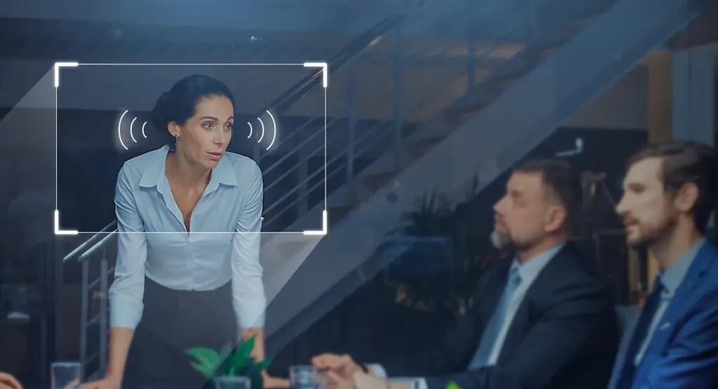 AIによる発言者自動追従機能のイメージ