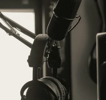 banner 56