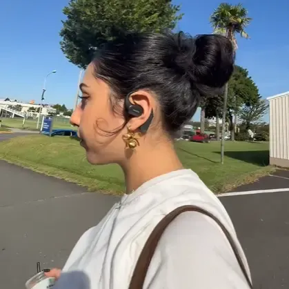 best-earbuds-for-work-samanth