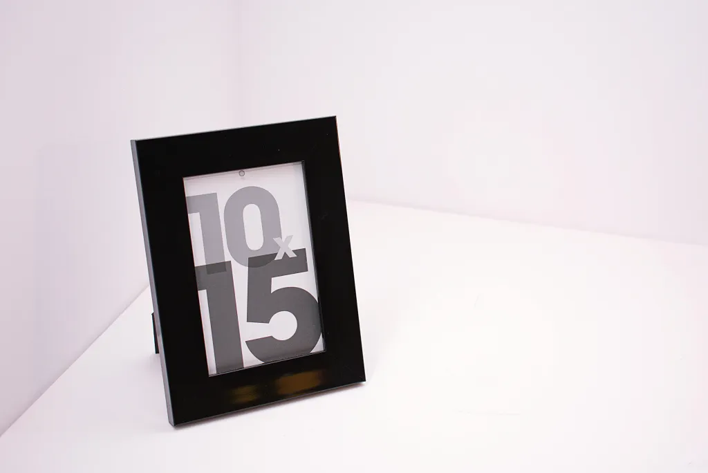 personalised glass frame