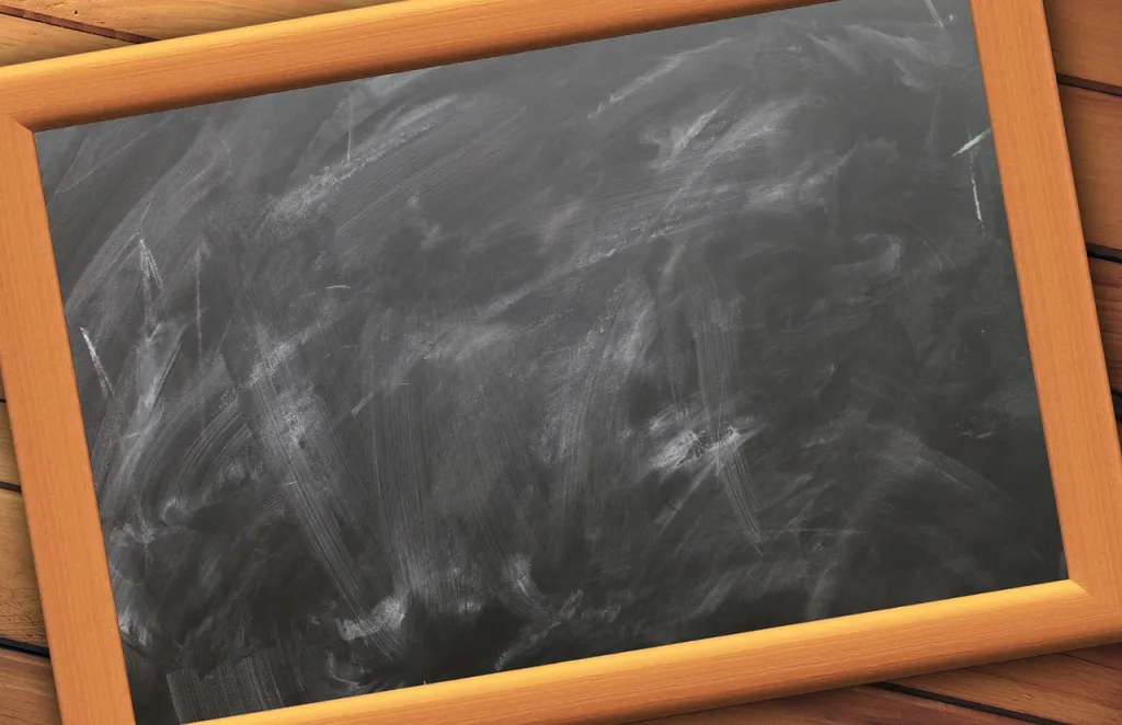 A comparison of tools for whiteboard art