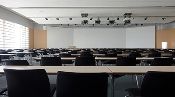 Elektro tafel im unterricht einer digitalen schule
