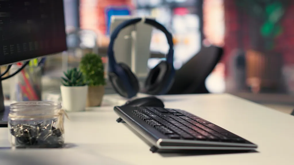 here is the best headset for home office​