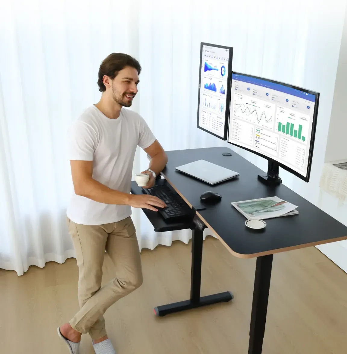NearHub Ergo dual monitor mount with keyboard tray MA40 in the home office