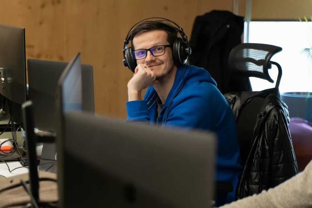 Offene kopfhoerer im taeglichen leben