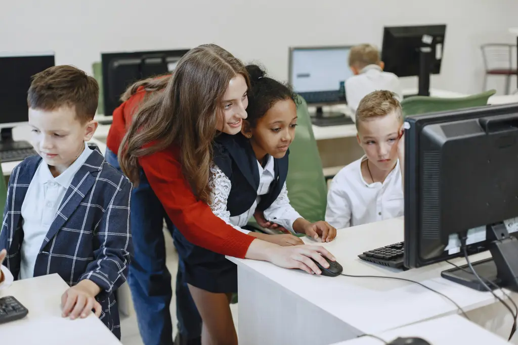 online ausbildung fuer schuelerinnen und schueler