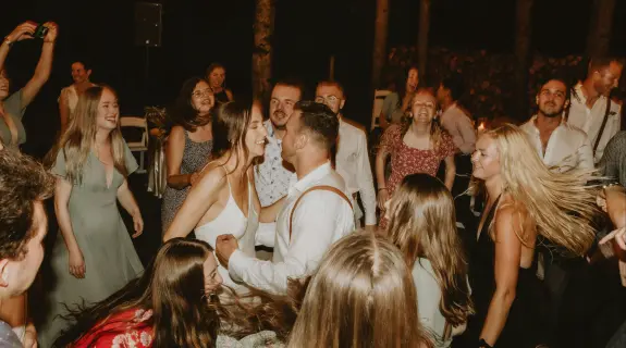 people dancing with best wedding music