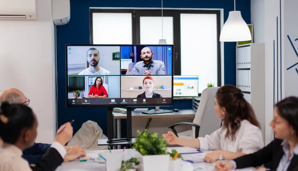 People in online meeting.