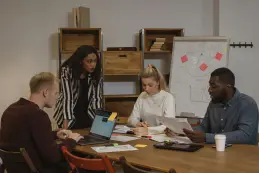 Active whiteboard digitales meeting revolutionieren