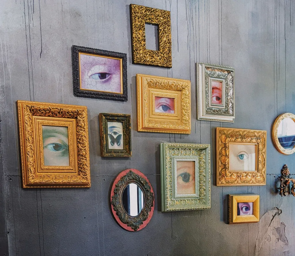 rotating picture frame classic frame