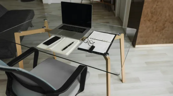 Kneeling stool benefits top 3 ergonomic kneeling chair