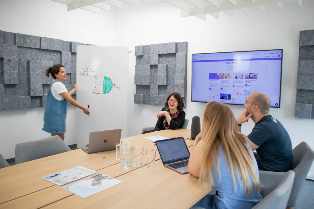 Teams verwenden wexbex board um sich zu treffen