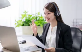 テレワーク便利グッズを使っているビジネスパーソン
