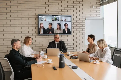 video conference system all in one videobar or room kit