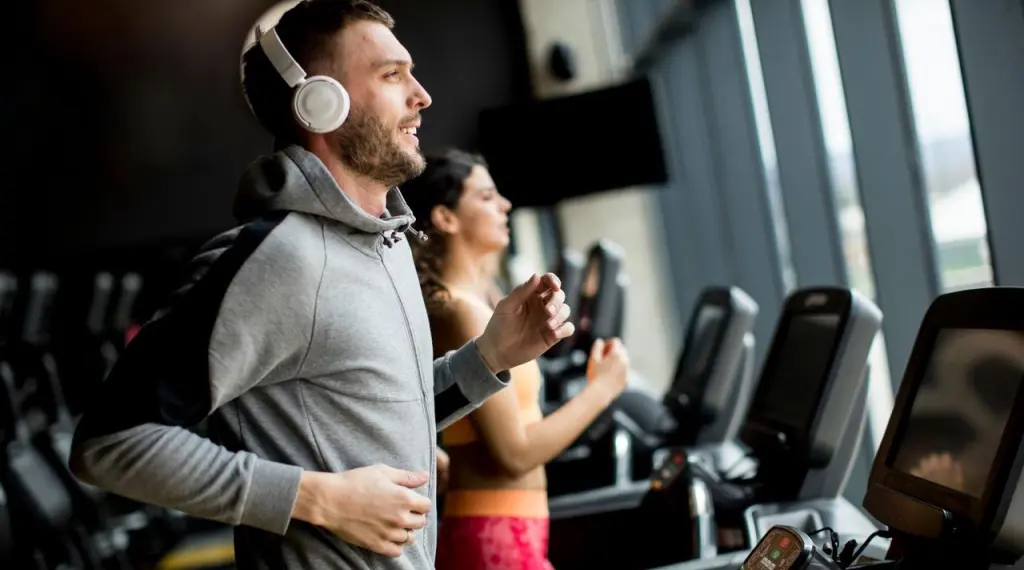 working-out-headsets.jpg