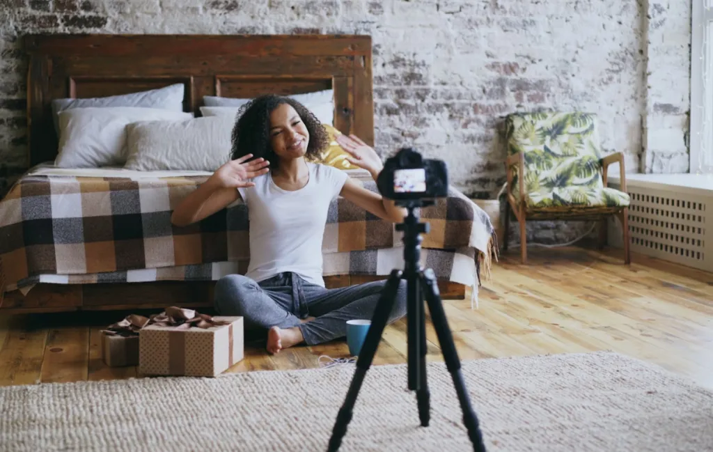 best budget vlogging camera-cover.png