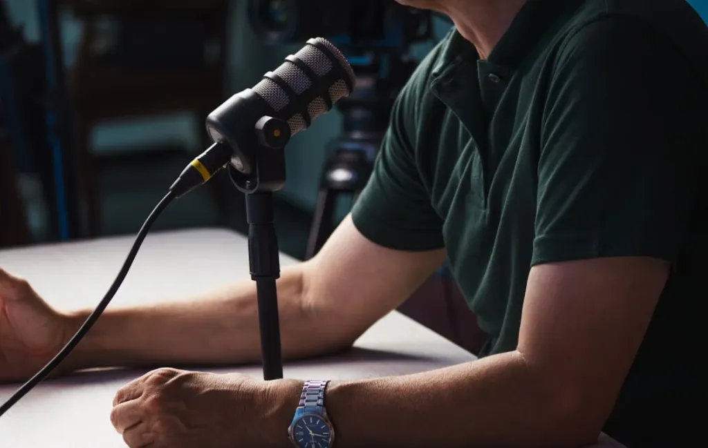 mic-cover-17.png