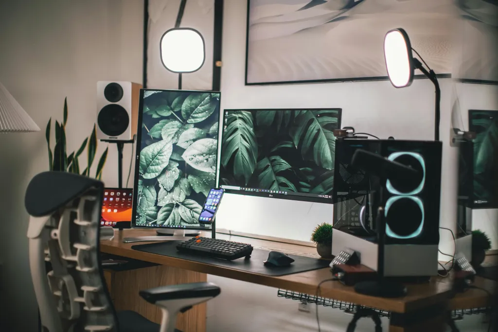 Why Traditional Streaming Set Ups Are Such a Pain？