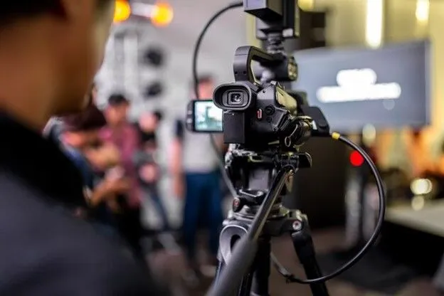 podcast-camera-5.jpg