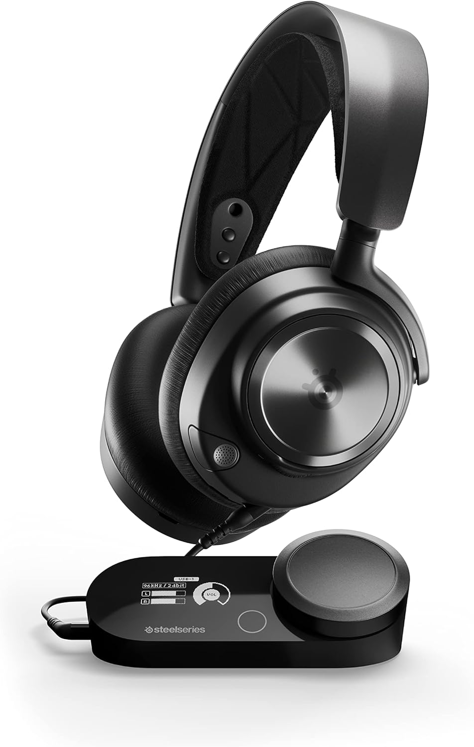 2. SteelSeries Arctis Nova Pro.jpg