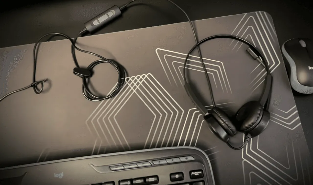 best-working-from-home-headset-wires.PNG