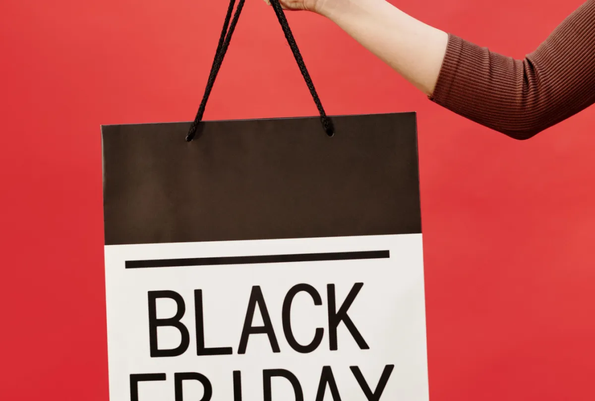 Seize the Holiday Deals on Black Friday 2024 — The Great Wallet Guardian Battle