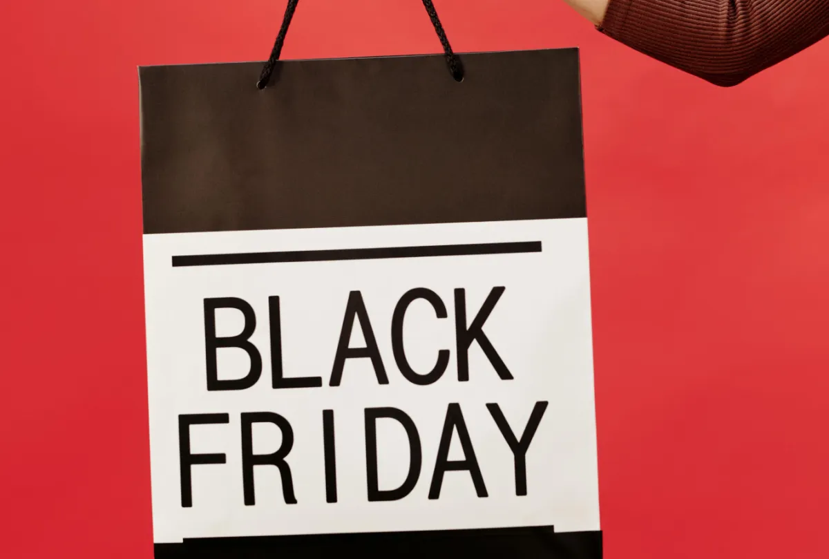 Seize the Holiday Deals on Black Friday 2024 — The Great Wallet Guardian Battle